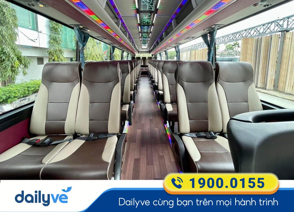 dong-xe-ghe-29-cho-cua-xe-khach-ba-tan
