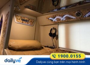 dong-xe-limousine-22-phong-cua-nha-xe-duc-dat