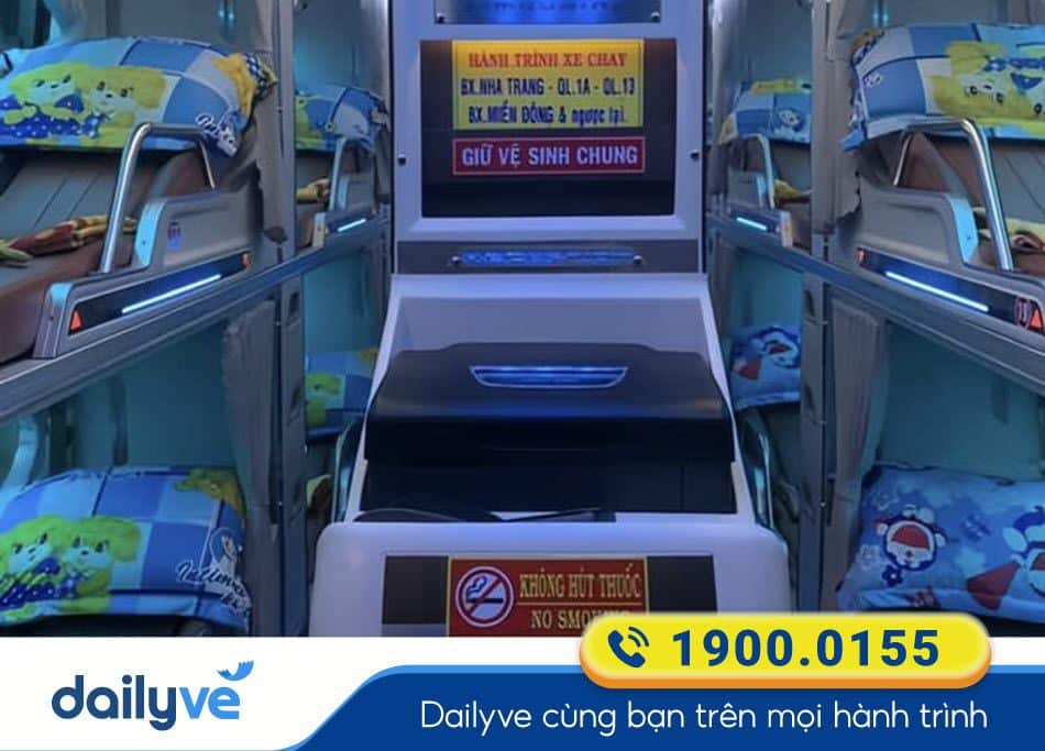 dong-xe-limousine-34-phong-cua-nha-xe-quang-hanh