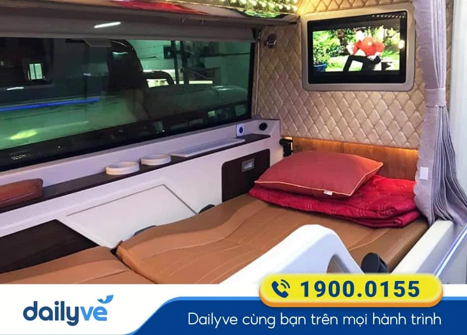 xe-limousine-22-phong-cua-nha-xe-cuc-tu-limousine Tiện ích hiện đại xe Limousine 22 phòng của nhà xe Cúc Tư Limousine