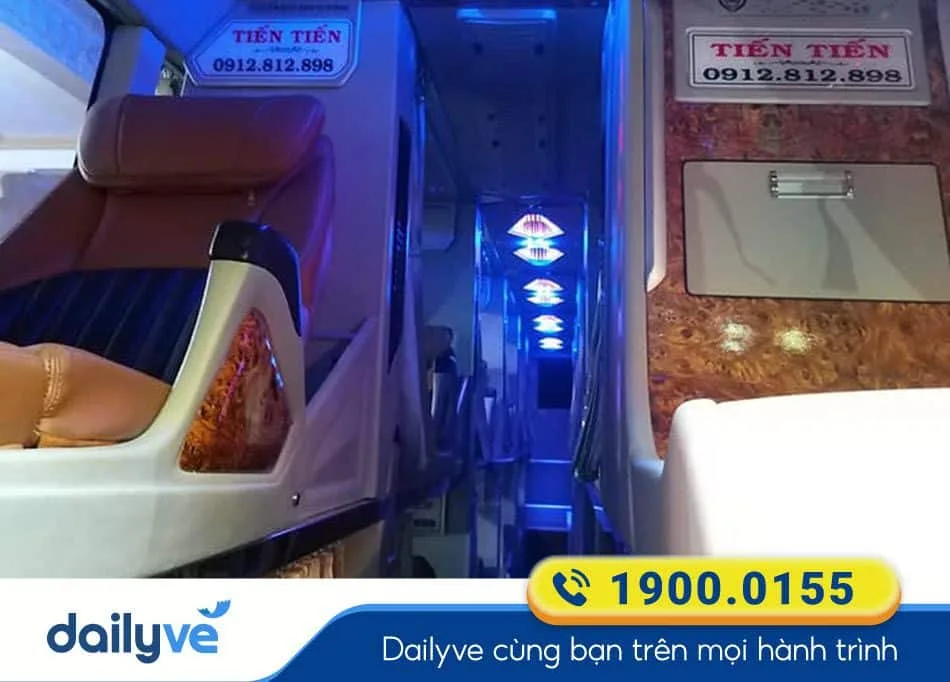 Nhà xe Tiến Tiến