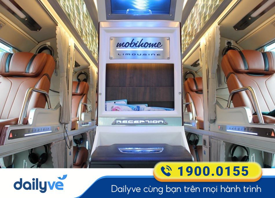 noi-that-xe-limousine-34-phong-cua-nha-xe-tan-hoang-anh