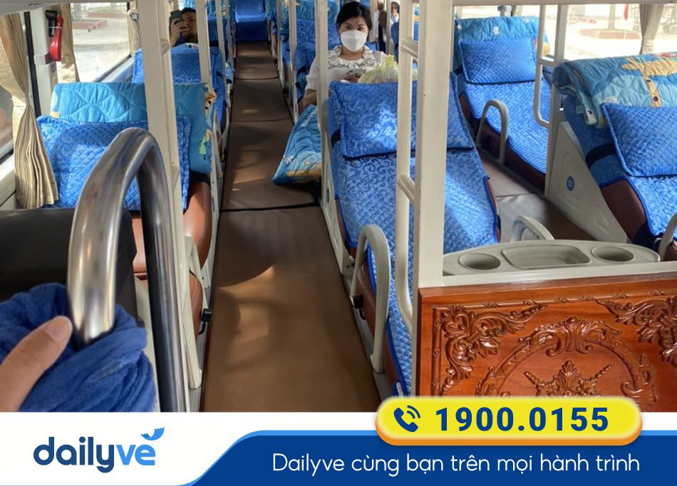 xe-giuong-nam-40-cho-cua-nha-xe-doan-thuy