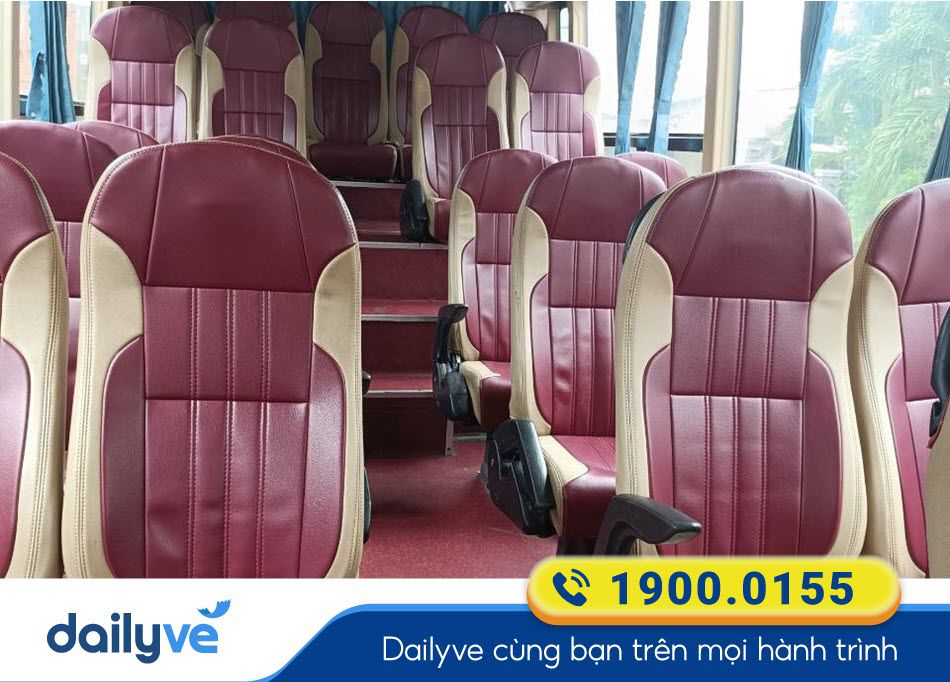 noi-that-xe-ghe-ngoi-26-cho-cua-nha-xe-my-loan