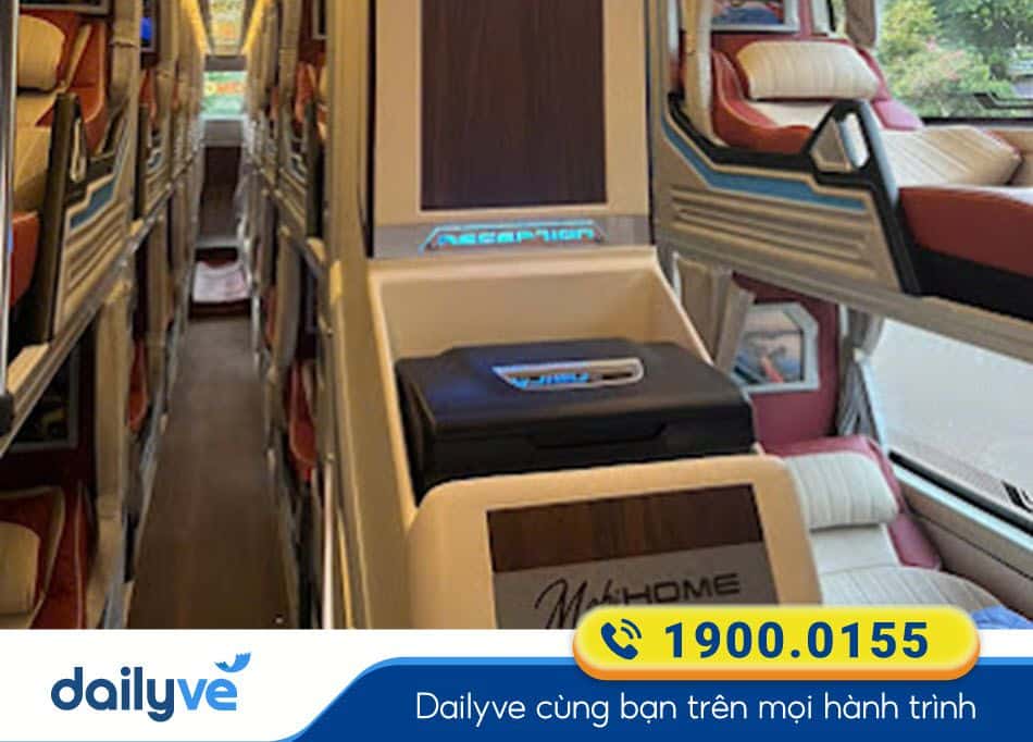 xe-limousine-32-phong-cua-nha-xe-xuan-huong