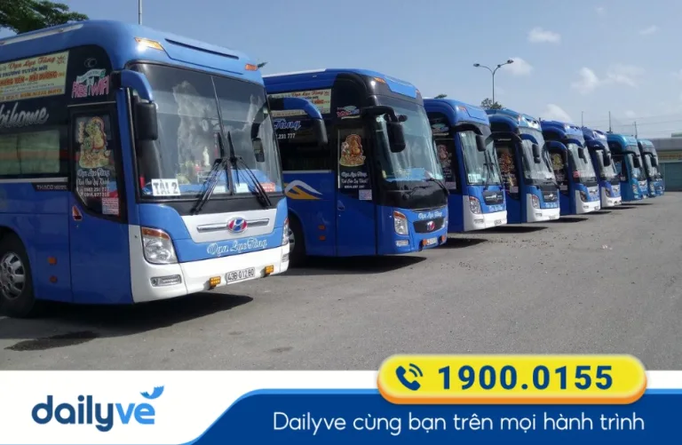 Nhà xe Vạn Lục Tùng