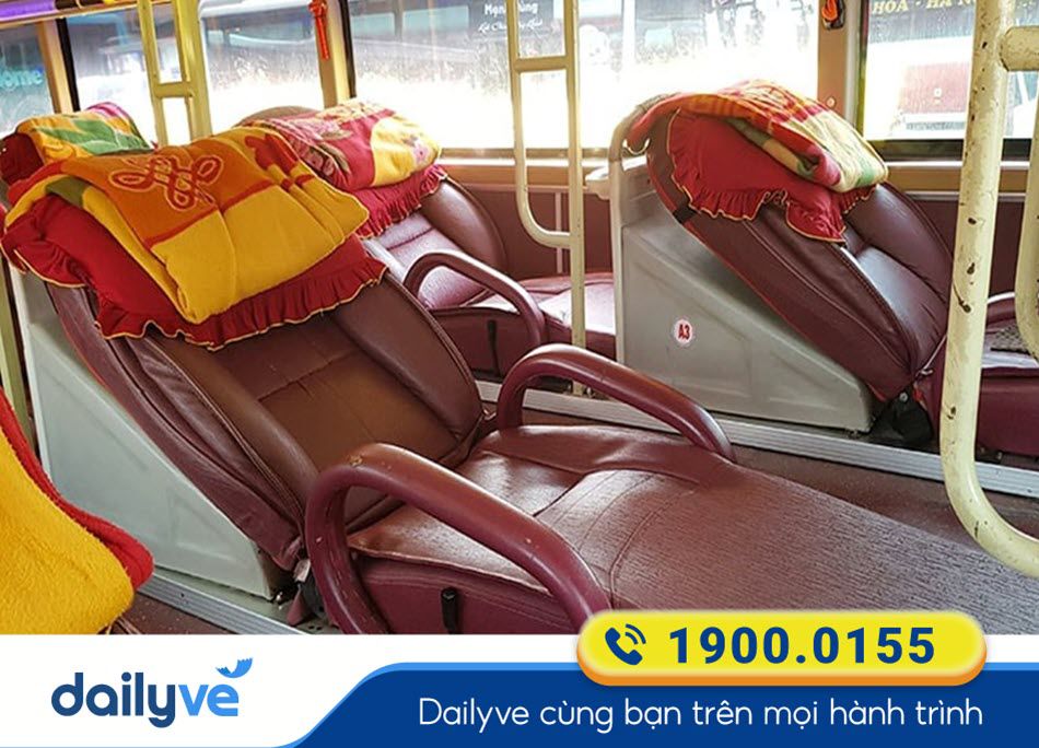 xe-giuong-nam-40-cho-cua-nha-xe-thanh-khue