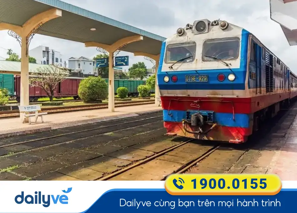 Chuyến tàu Hà Nội đi Huế