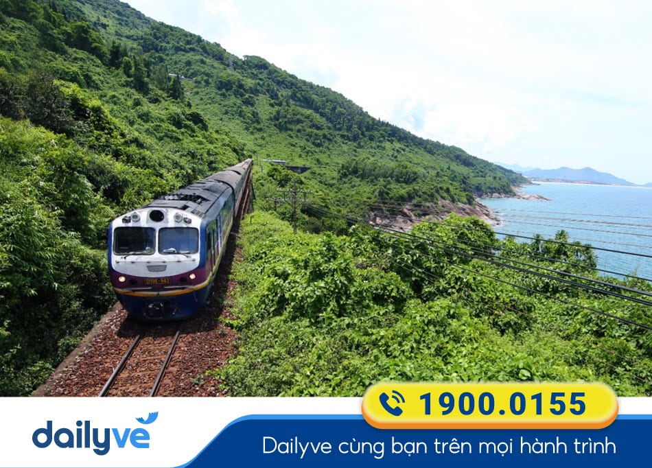 Chuyến tàu hỏa Đà Nẵng đi Huế