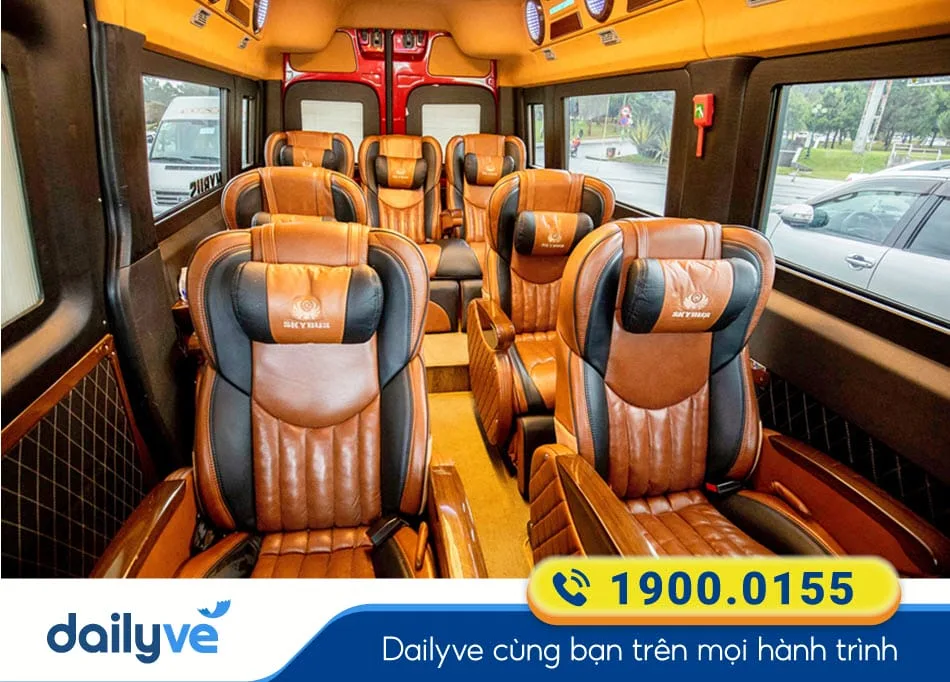Dòng xe ghế Limousine 9 chỗ Vip của xe Lạc Hồng Limousine