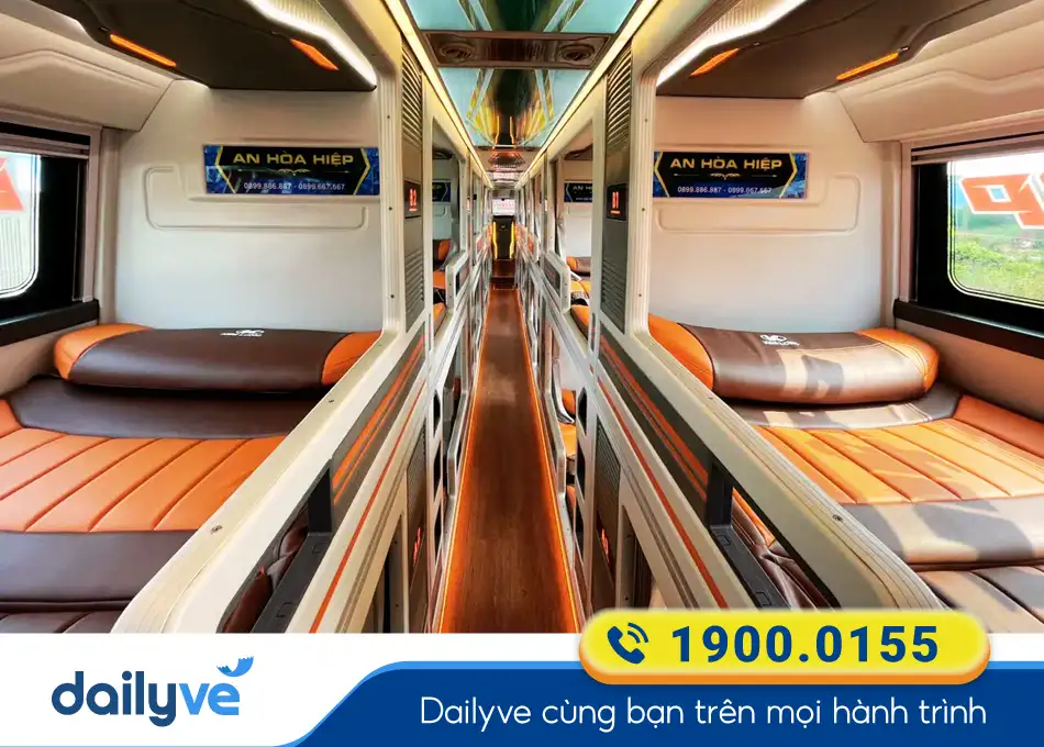 tien-nghi-dong-xe-limousine-20-phong-cua-nha-xe-an-hoa-hiep