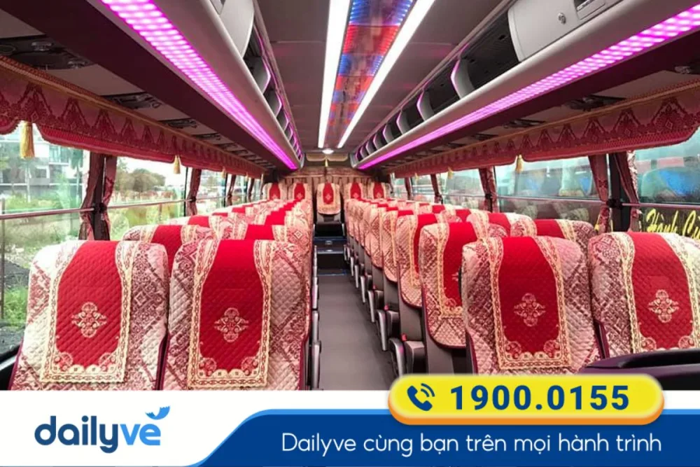 Xe ghế ngồi trang bị nhiều tiện ích lý tưởng và tiện lợi
