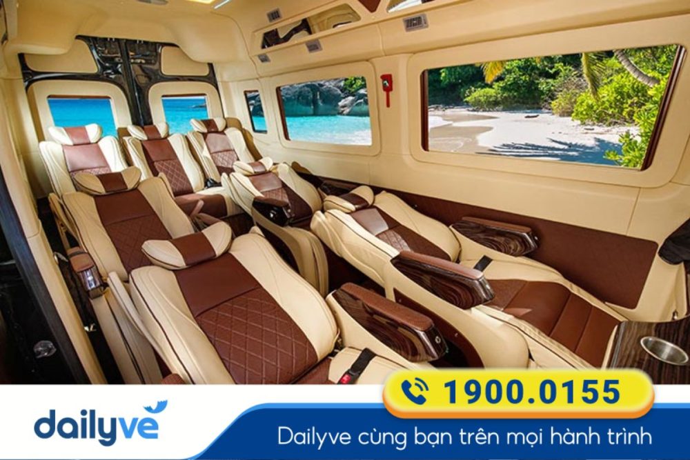 Xe Limousine thoải mái, trang trọng và ấn tượng