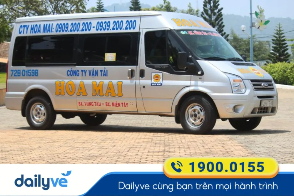 Nhà xe Hoa Mai trả khách gần trung tâm thành phố