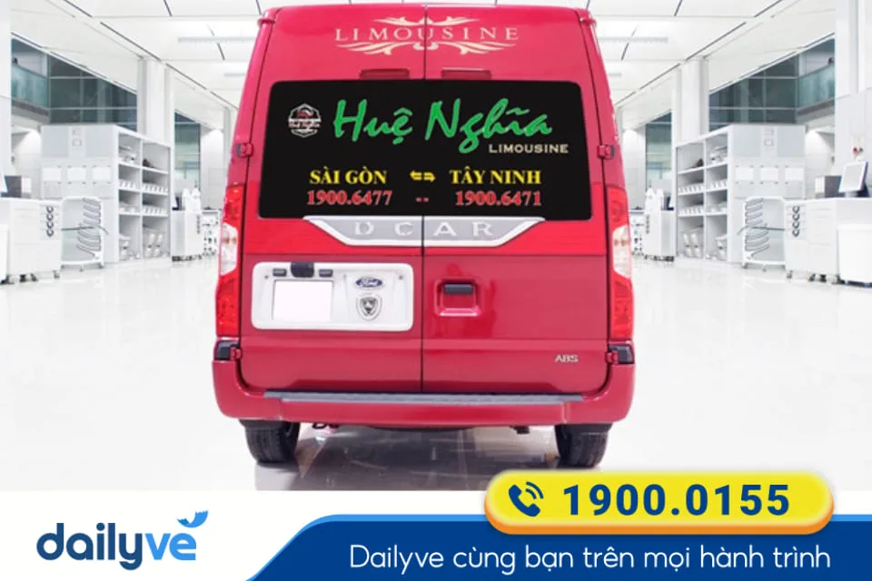 Nhà xe Huệ Nghĩa Limousine từ Hòa Thành đi Sài Gòn
