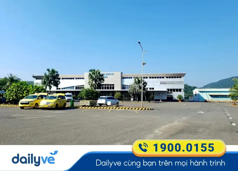Phương tiện Taxi đưa đón khách từ Sân bay Côn Đảo
