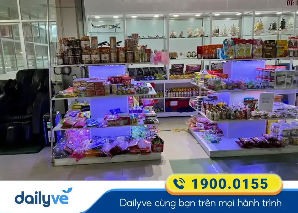 Quầy hàng lưu niệm tại Sân bay Côn Đảo
