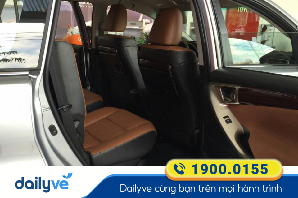 Xe INNOVA trên tuyến Hà Nội đến Hưng Yên