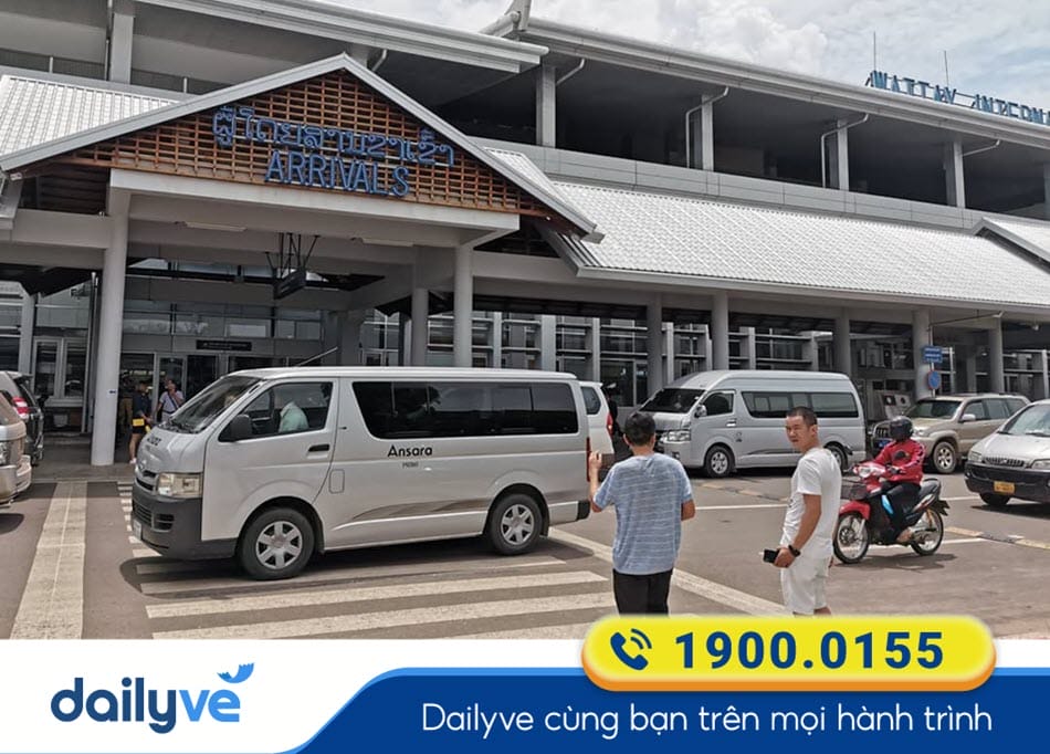 Dịch vụ Taxi đưa đón khách từ Sân bay Wattay