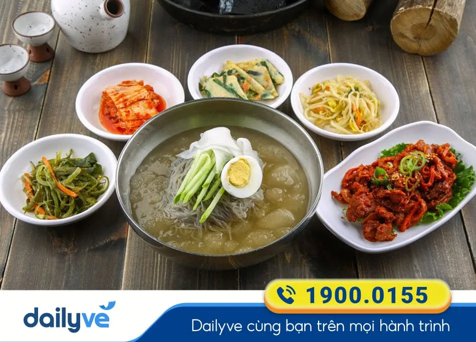 Mì lạnh Naengmyeon - Món ăn nổi tiếng tại Hàn Quốc