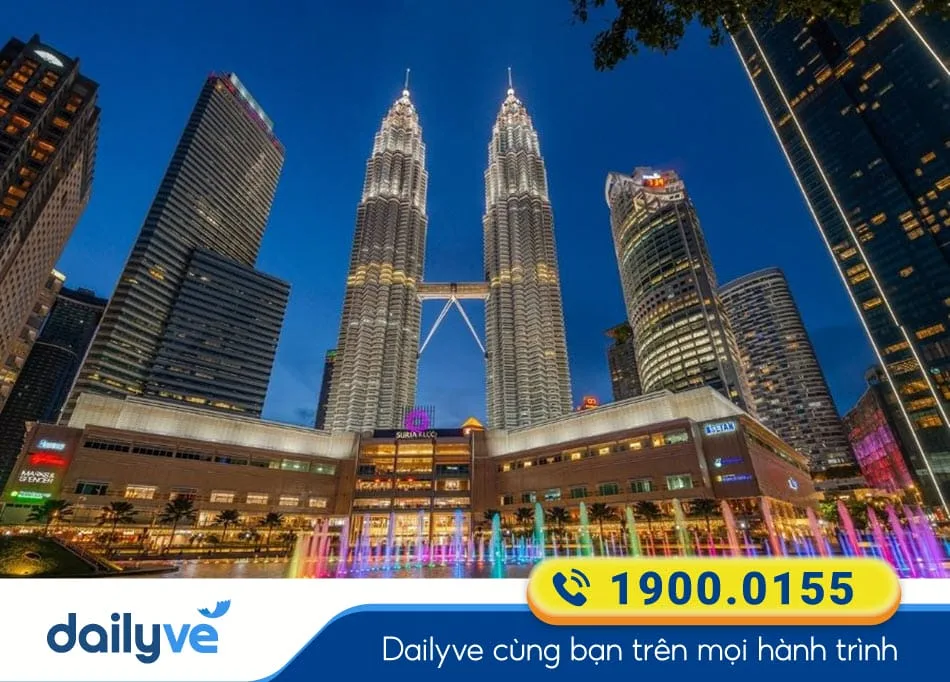 Tháp đôi Petronas - Biểu tượng kiến trúc đỉnh cao của Malaysia