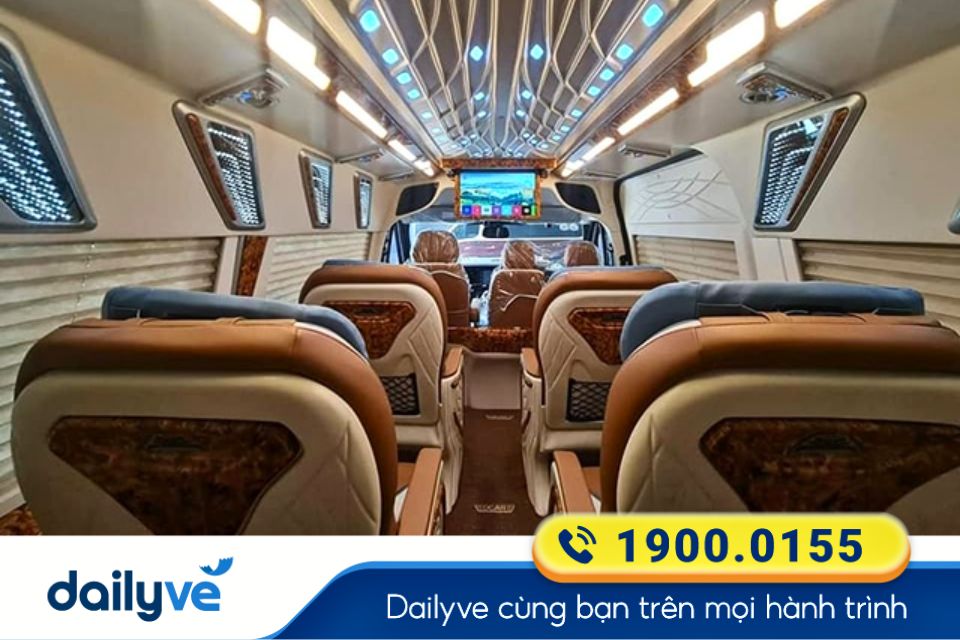 Xe ghế ngồi Limousine với nội thất sang trọng và hiện đại