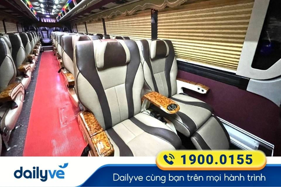 Xe ghế ngã 28 chỗ đi Đồng Nai từ Trà Vinh