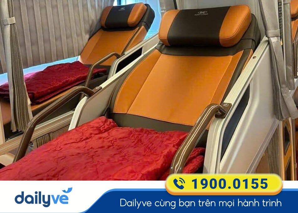 Nội thất xe Limousine 34 phòng sang trọng