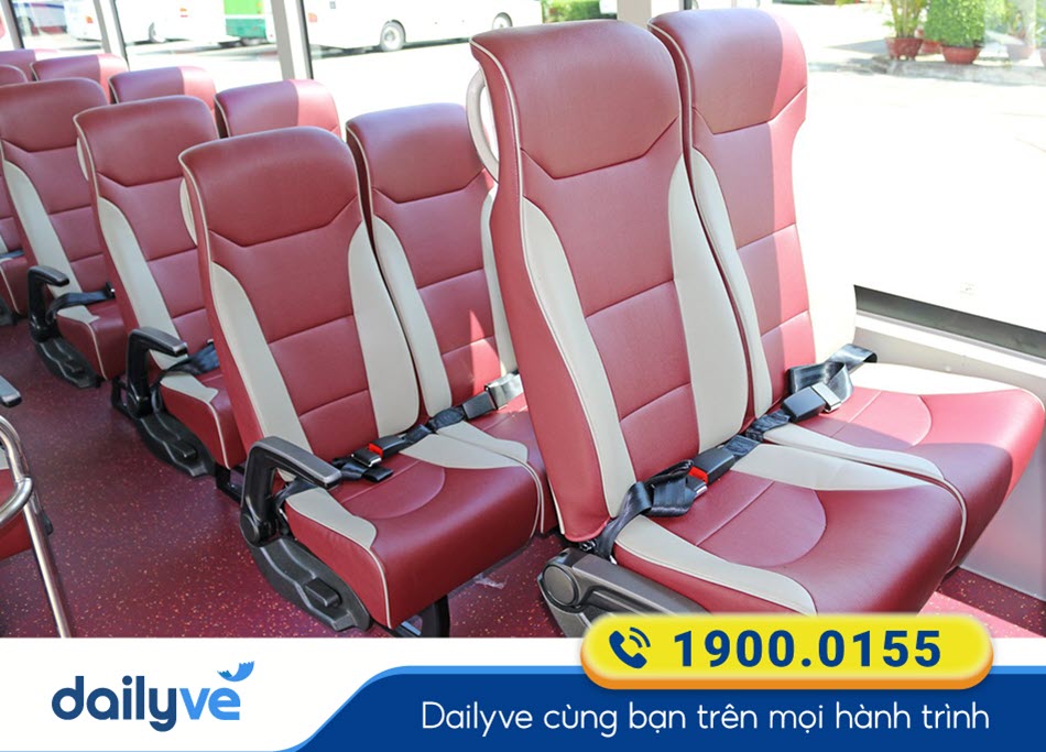 Thiết kế sang trọng xe ghế 28 chỗ