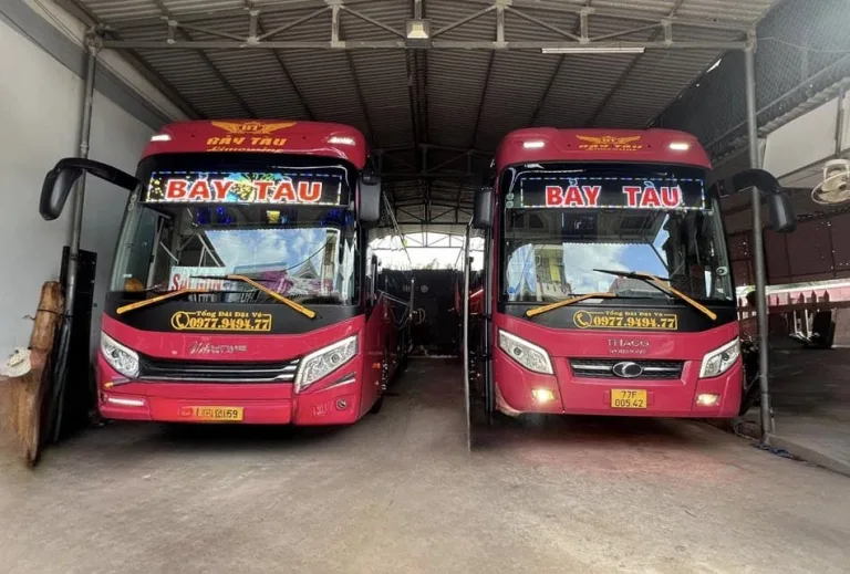 Nhà xe Bảy Tàu