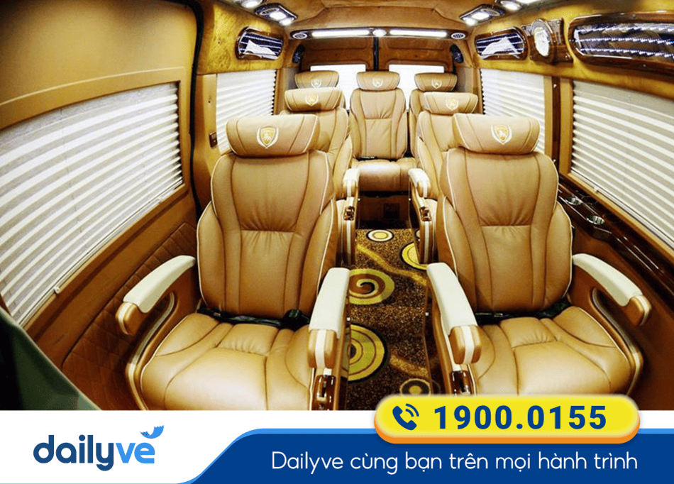tien-ich-xe-limousine-9-cho-cua-nha-xe-discovery-travel-jpg
