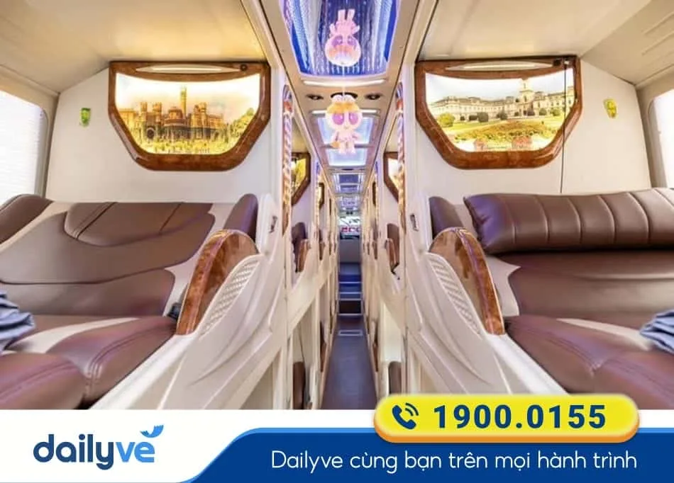 Xe Limousine 24 phòng hiện đại của nhà xe Khánh Hương