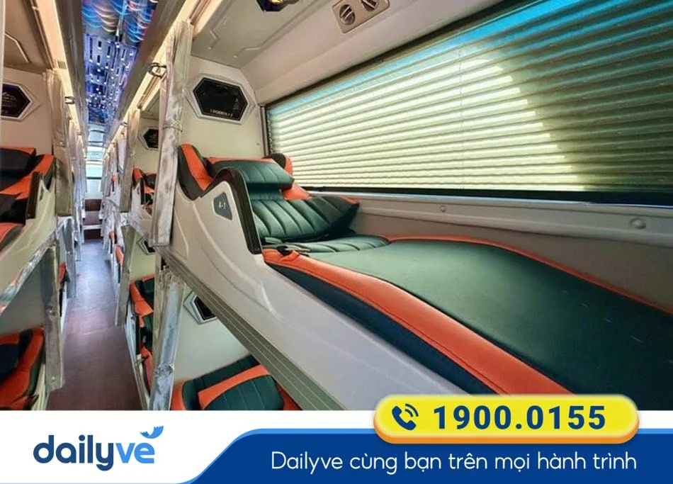 Nội thất sang trọng xe Limousine 34 phòng của xe khách Sinh Diên Hồng