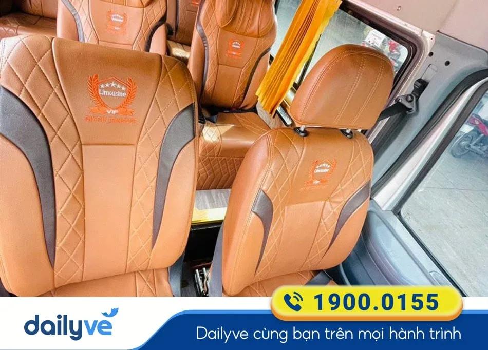 Nội thất xe sang trọng của nhà xe Phy Phy Transport