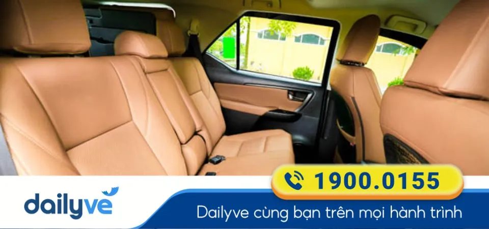 Dòng xe ghế ngồi 7 chỗ của nhà xe Hue Happy Travel