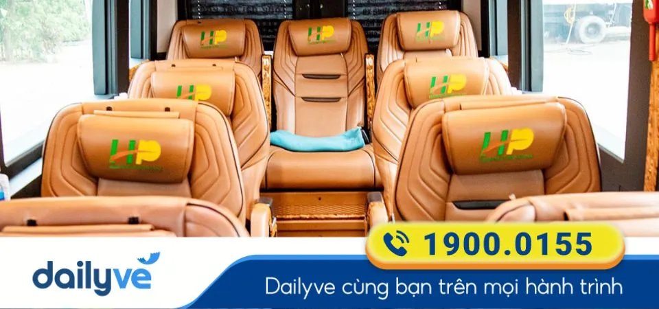 Nội thất xe ghế Limousine 9 chỗ của nhà xe Hoàng Phú Limousine